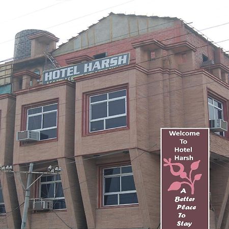 Suratgarh Harsh Hotel מראה חיצוני תמונה