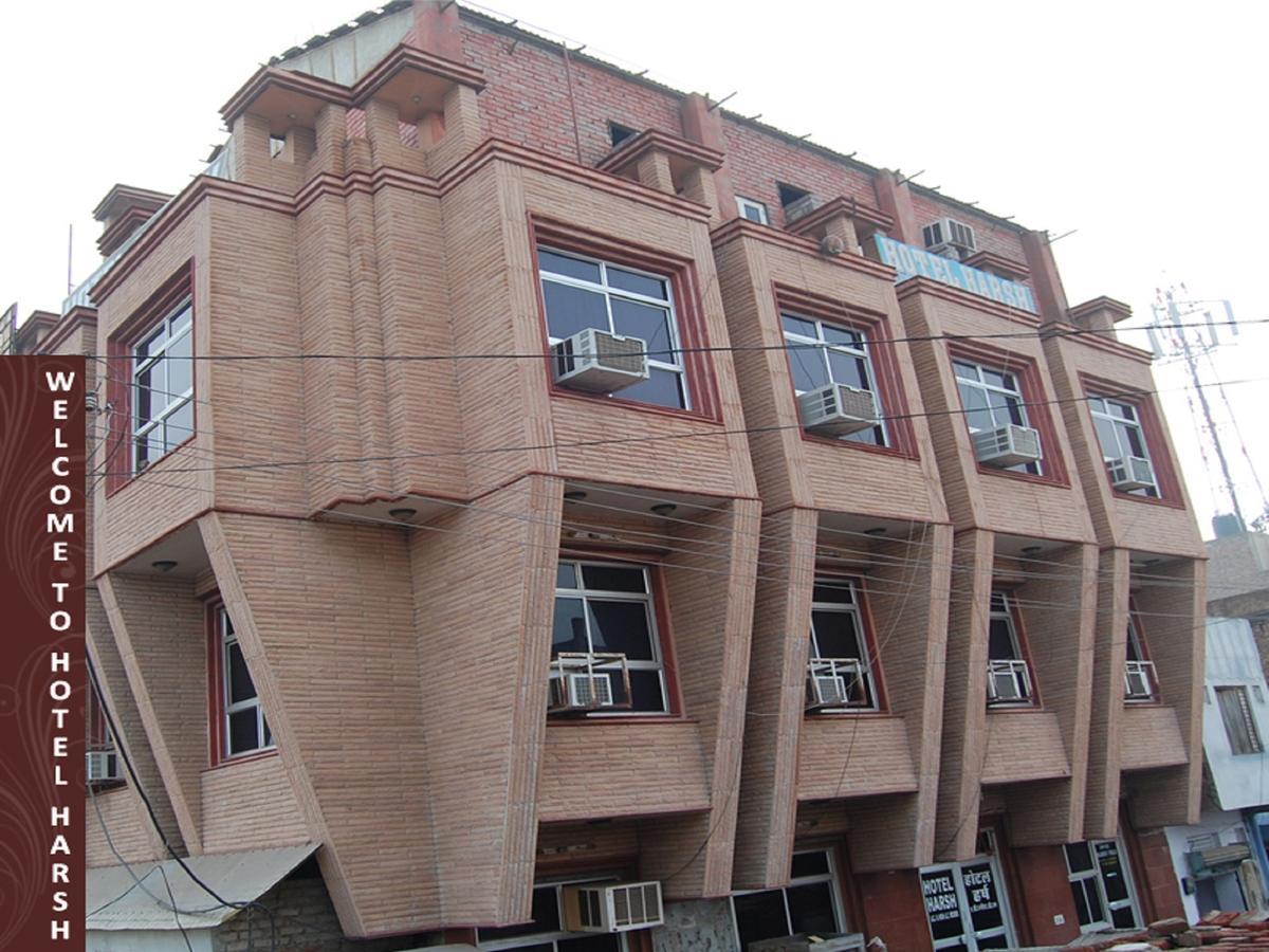 Suratgarh Harsh Hotel מראה חיצוני תמונה